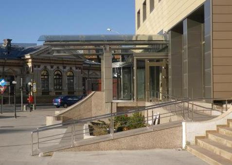 Hotel Roman By Dumbrava Business Resort Exterior photo